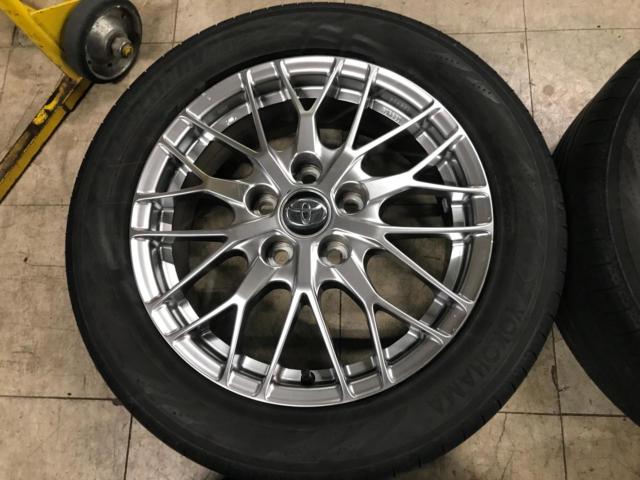 TOYOTA
80 Noah / Voxy
Genuine BBS wheel
+
YOKOHAMA
BluEarth
RV03