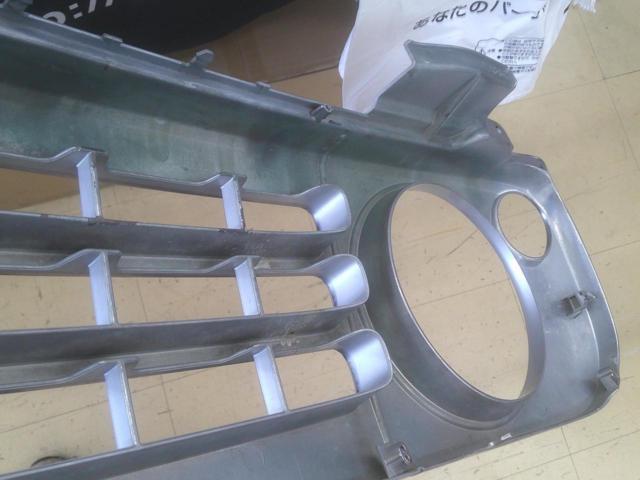 Mazda
Genuine front grille for Spiano HE21S