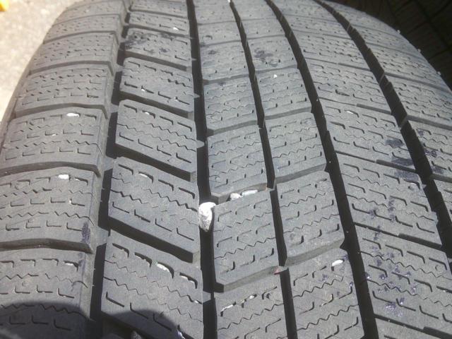 BRIDGESTONE
BLIZZAK
WZ-1
+
Toyota
Crown Estate
Z grade genuine wheel