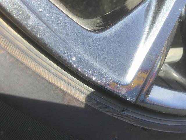 BRIDGESTONE
BLIZZAK
WZ-1
+
Toyota
Crown Estate
Z grade genuine wheel