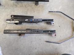 RECARO シートレール