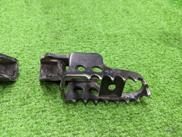 YAMAHA
Serow genuine footrest