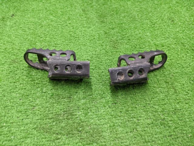 YAMAHA
Serow genuine footrest