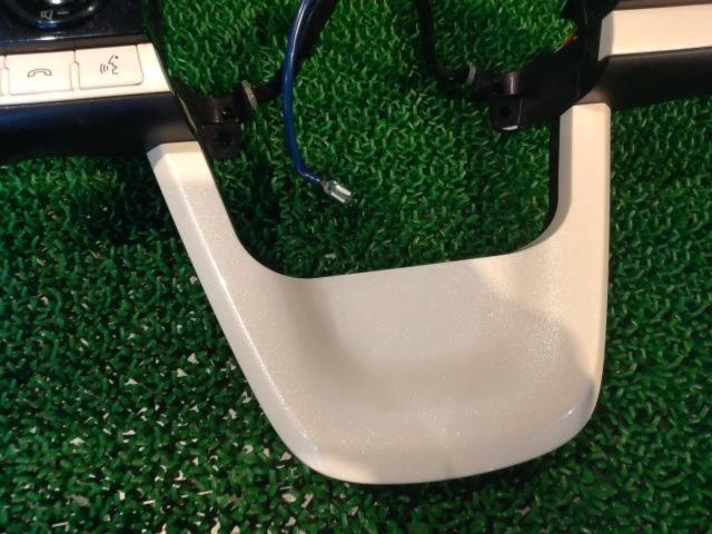 Toyota genuine Prius/ZVW50
Steering switch