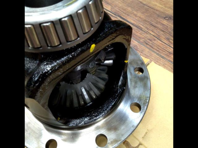 A Toyota genuine Hiace 200 series/Type 3 (with minor defects)
Genuine def