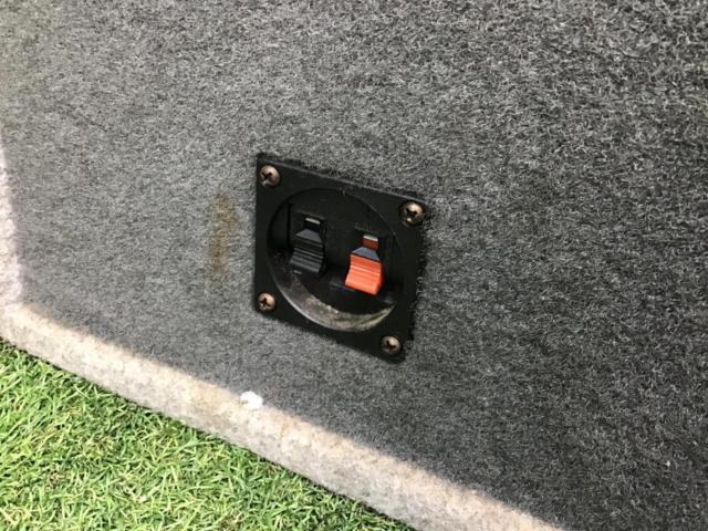 WK
Sound system + speaker box set