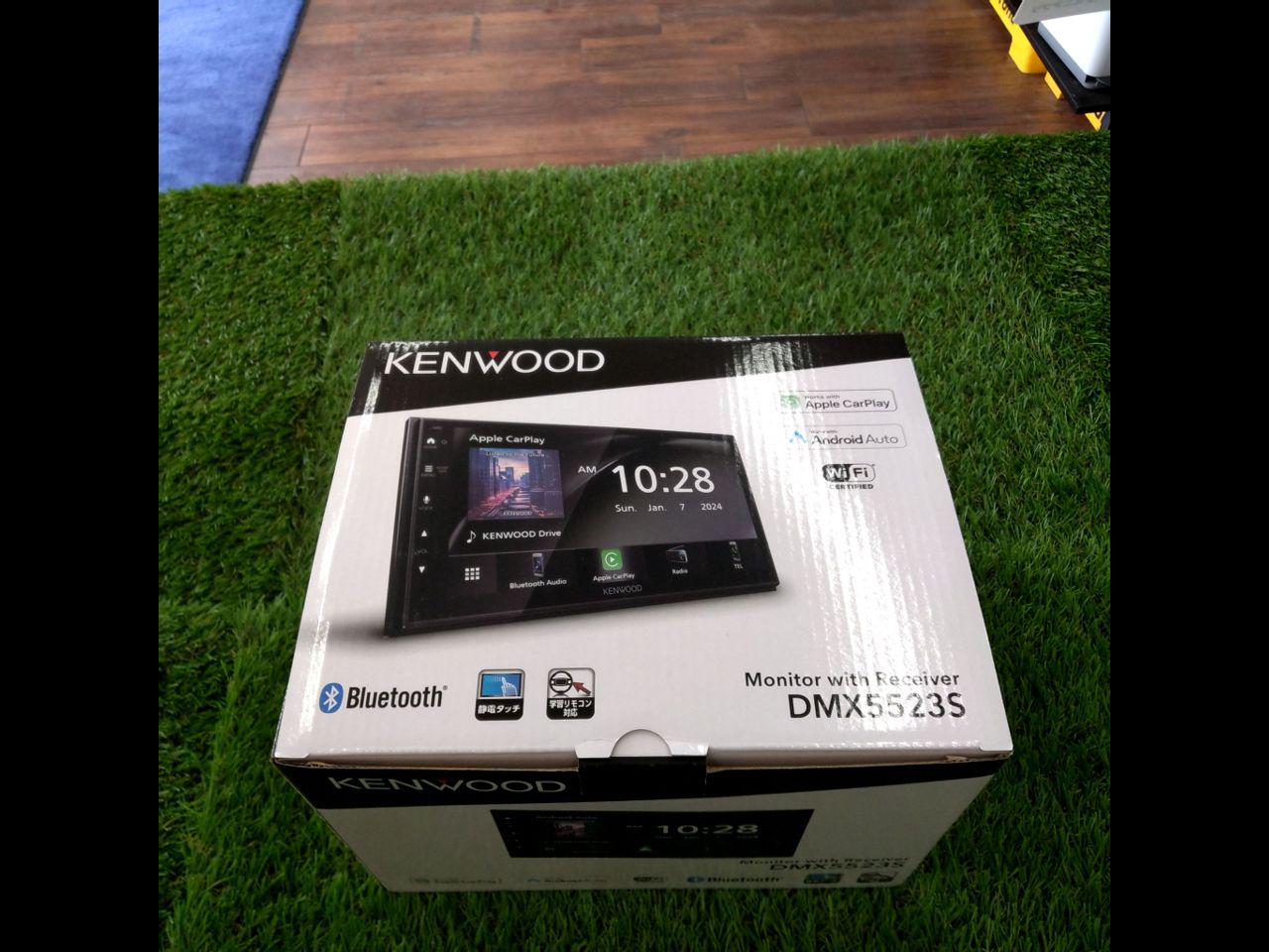 KENWOOD DMX5523SD
Display audio