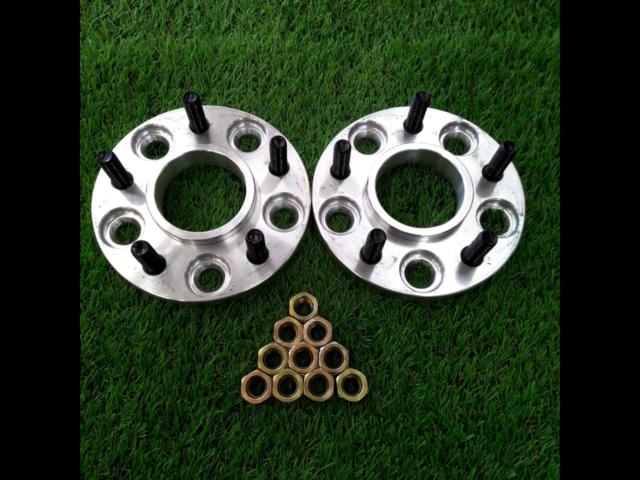 Durax114.3-5H
M12 × P1.5
Wide tread spacer