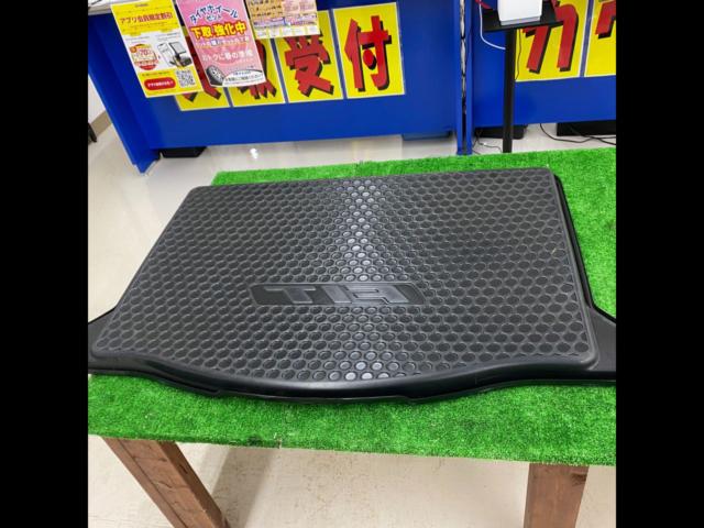 Honda genuine
Fit / GE system
Genuine luggage mat