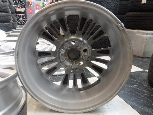 TOYOTA (Toyota)
90 Series Noah
Original wheel