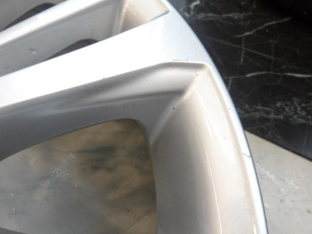 TOYOTA (Toyota)
90 Series Noah
Original wheel