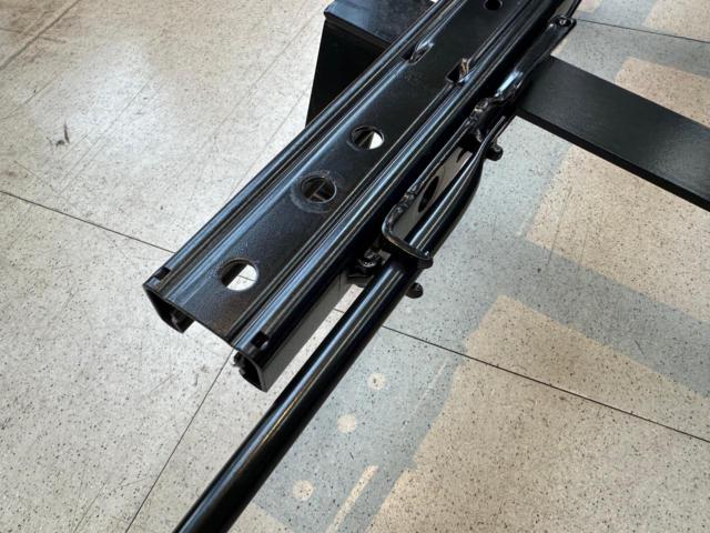 Unknown Manufacturer
[SZ003GR] Seat Rail