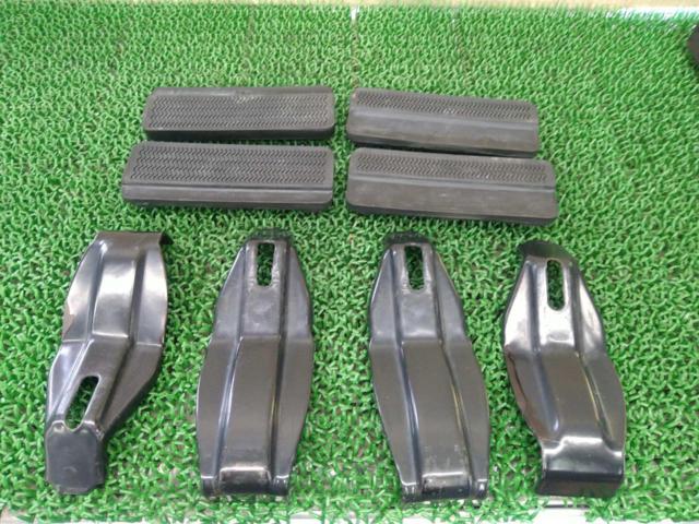 TERZO (Teruttsu~o)
Holder Set
Part number: EH449