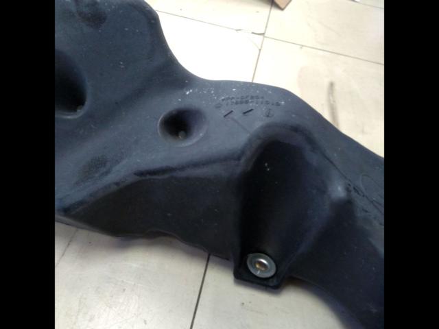 Toyota genuine
Genuine parts for 200 Series Hiace (4th generation and later)
Intake air resonator