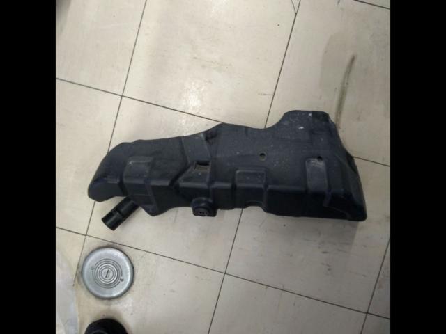 Toyota genuine
Genuine parts for 200 Series Hiace (4th generation and later)
Intake air resonator