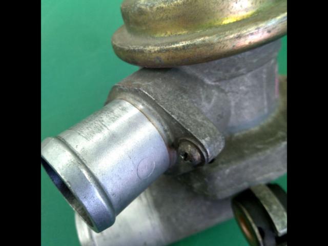 Nissan genuine
Silvia S15 / SR20DET
Blow of valve