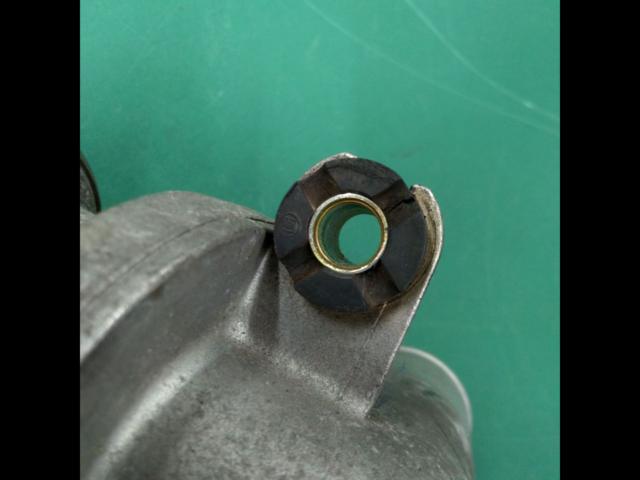 Nissan genuine
Silvia S15 / SR20DET
Blow of valve