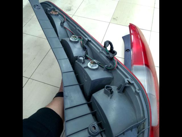 Honda genuine
JB5 / Life
Previous term genuine tail lens
Right and left