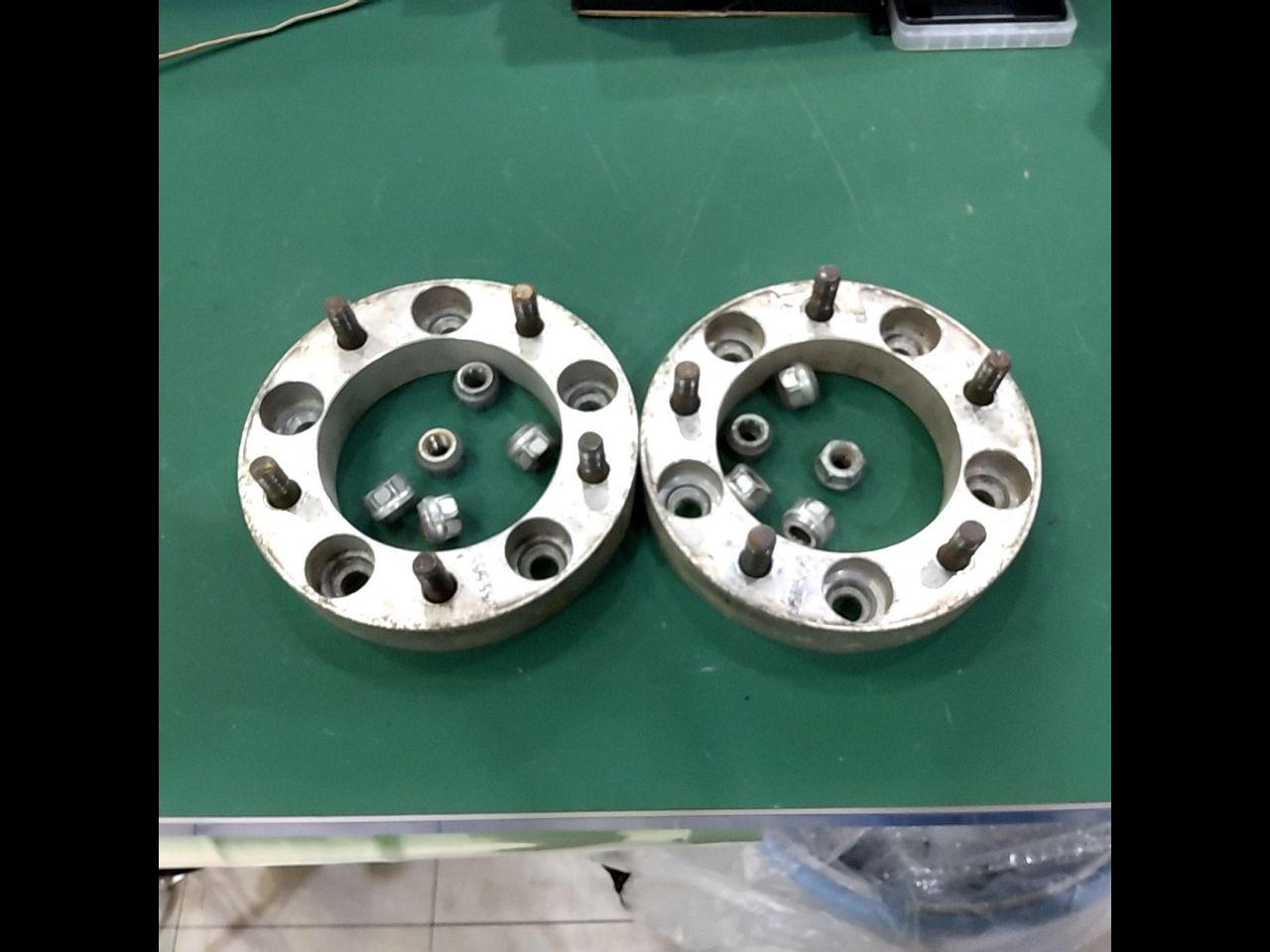 Unknown manufacturer 139.7-5/M12×P1.25/30mm thick wide tread spacer