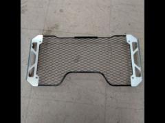 HONDA CB1300/SC54
Genuine radiator guard