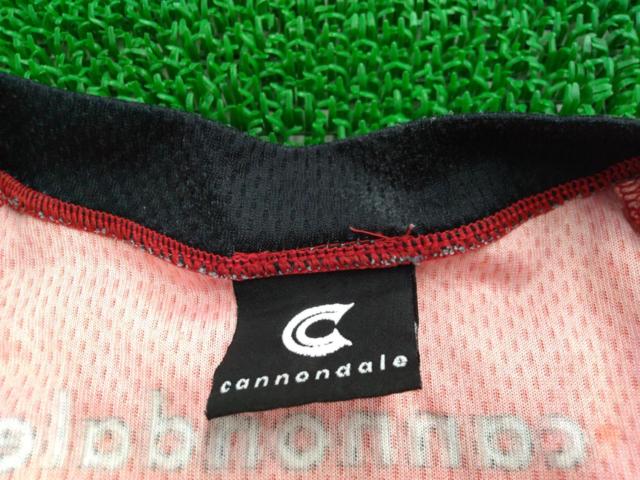 サイズ:M CANNONDALE SAECO 袖なしサイクルジャージ レッド/ホワイト