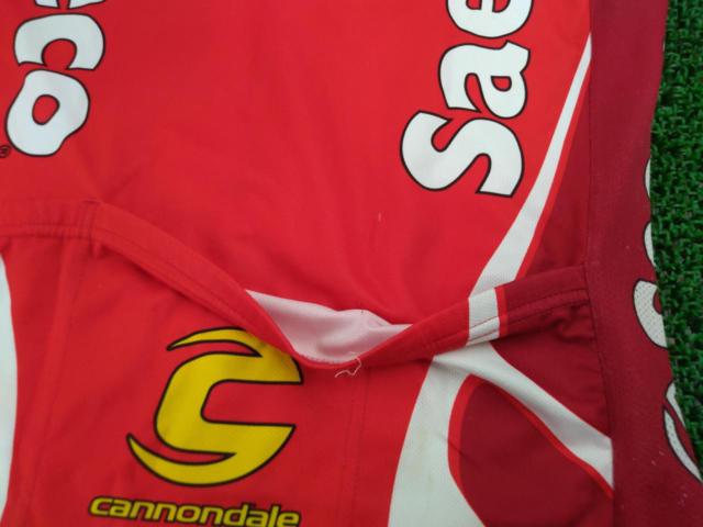 サイズ:M CANNONDALE SAECO 袖なしサイクルジャージ レッド