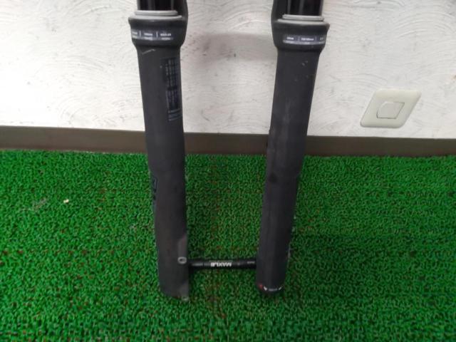 ROCK SHOX RL Gold 27.5インチ対応  フロントサスペンション ブラック