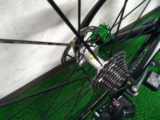 1大特価PINARELLO DOGMA F8 DISK Carbon T1100 1K 2016モデル 700x26c 2x10s ロードバイク ブラック/イエロー サイズ53 参考168-178