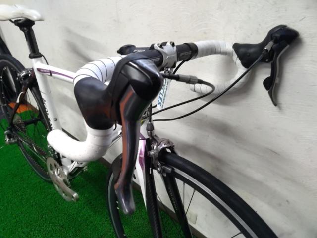 3大特価COLNAGO ARTE2.0 2010モデル 700x25c 2x10s カーボンバックアルミロードバイク ホワイト サイズ49s/参考168-178cm