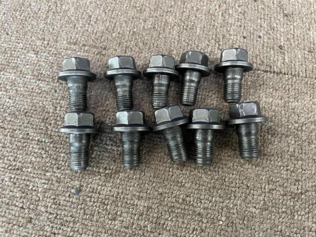 NISMO
2 WAY
Mechanical LSD