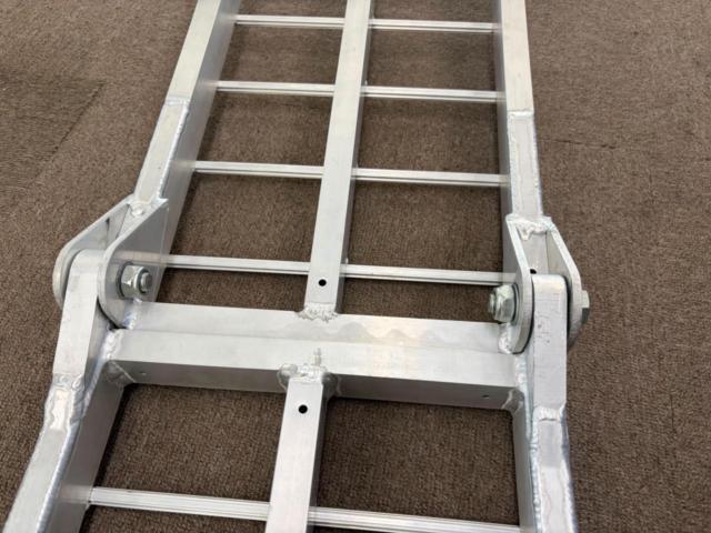 ASTROPRODUCTS
Aluminum ramp / Aluminum ladder