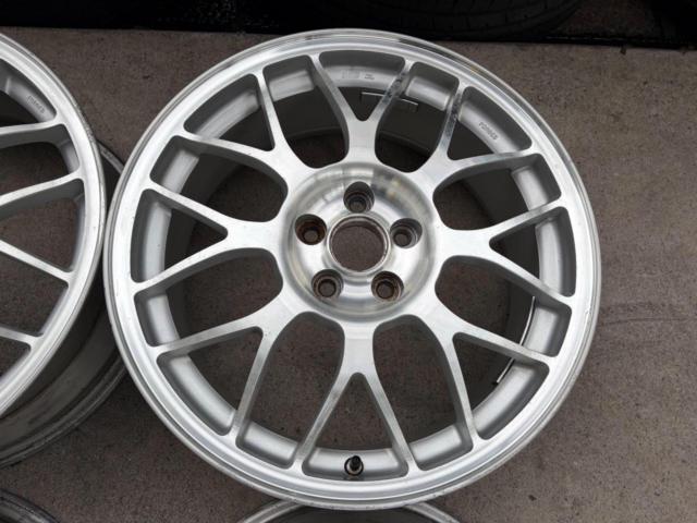 SUBARU
Genuine option
BBS
RG345