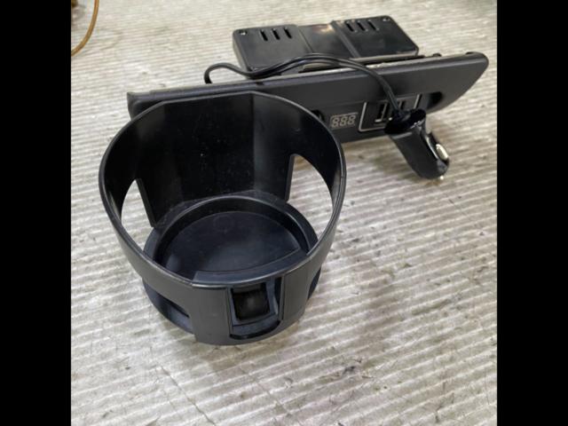 Unknown manufacturer drink holder + power port unit for 200 Series Hiace