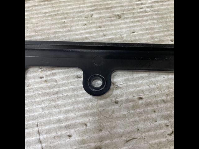 ESSEX
CRS9000
Number frame
Front only