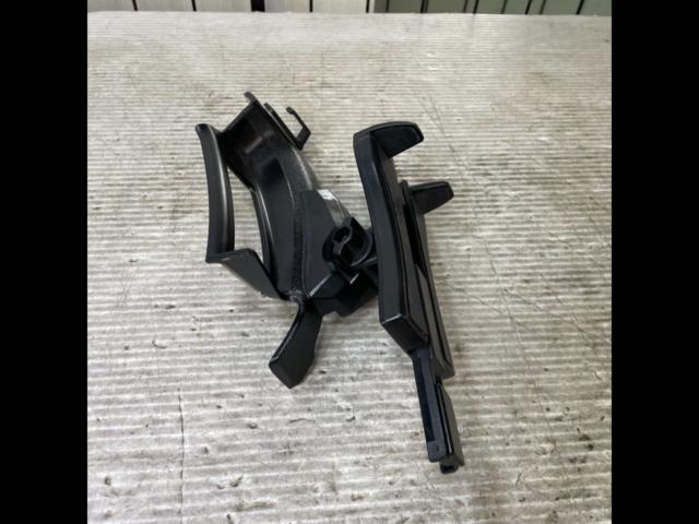 Tsuchiya Yack
Hiace dedicated
Sumaho holder