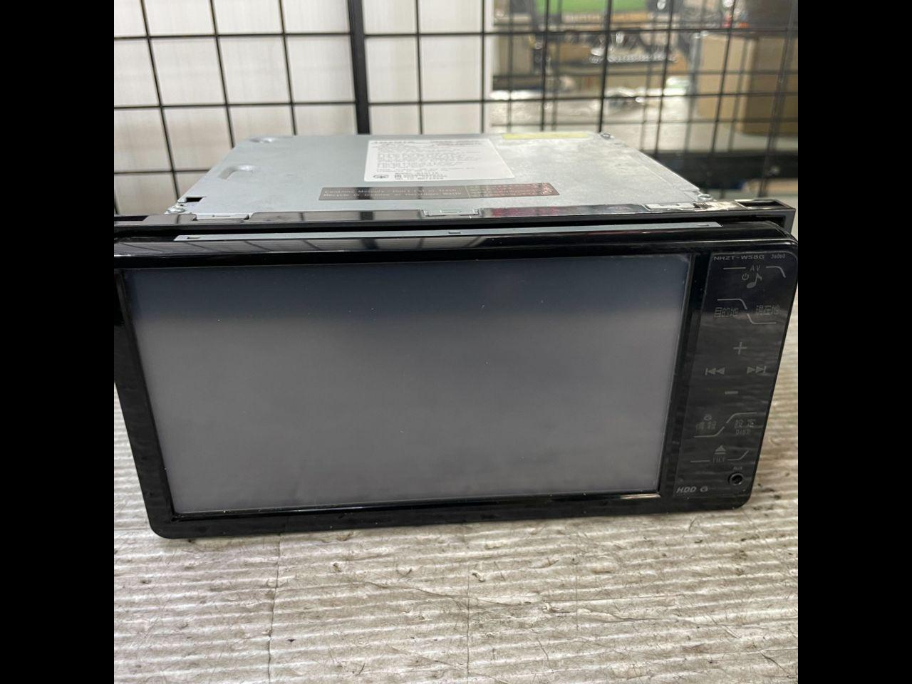 Wakeari
TOYOTA genuine
NHZT-W58G
HDD navigation