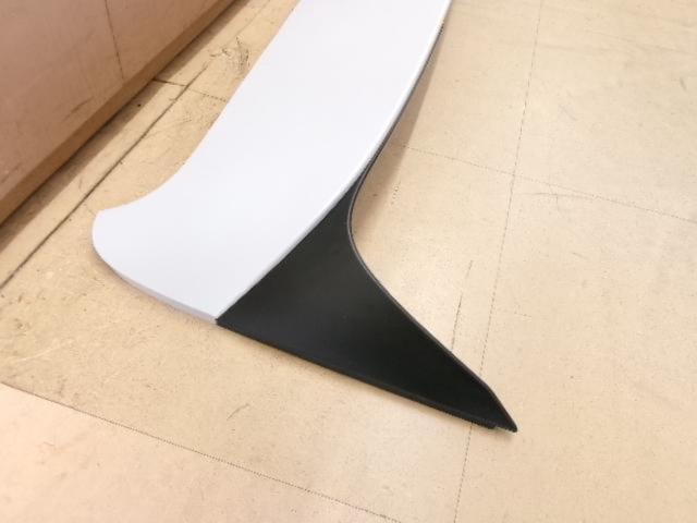 HONDA
Vezeru original rear spoiler