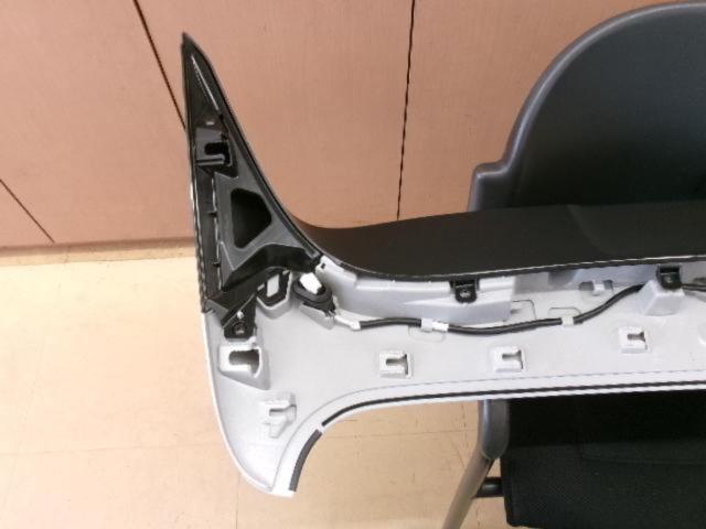 HONDA
Vezeru original rear spoiler