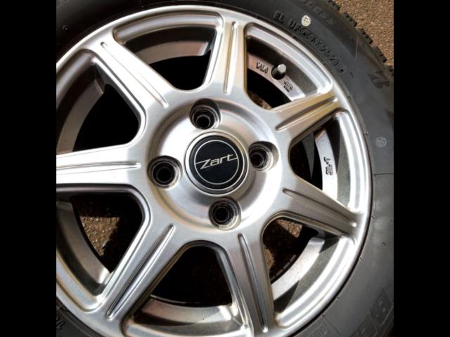 BRIDGESTONE
Zart
R7
+
BRIDGESTONE
BLIZZAK
VRX2