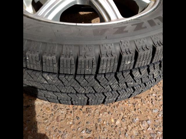 BRIDGESTONE
Zart
R7
+
BRIDGESTONE
BLIZZAK
VRX2