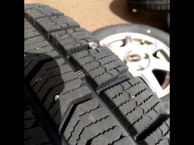 BRIDGESTONE
Zart
R7
+
BRIDGESTONE
BLIZZAK
VRX2