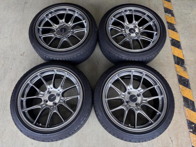 ENKEI Racing
GTC02 + BRIDGESTONE POTENZA
S001
4 pieces set