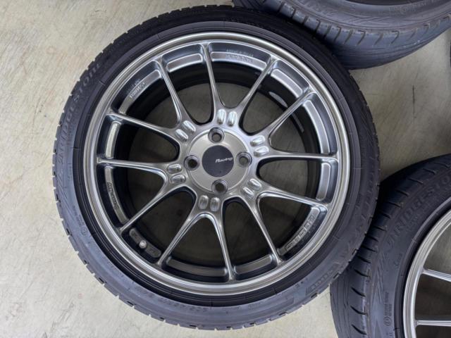 ENKEI Racing
GTC02 + BRIDGESTONE POTENZA
S001
4 pieces set