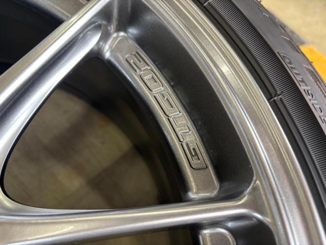 ENKEI Racing
GTC02 + BRIDGESTONE POTENZA
S001
4 pieces set