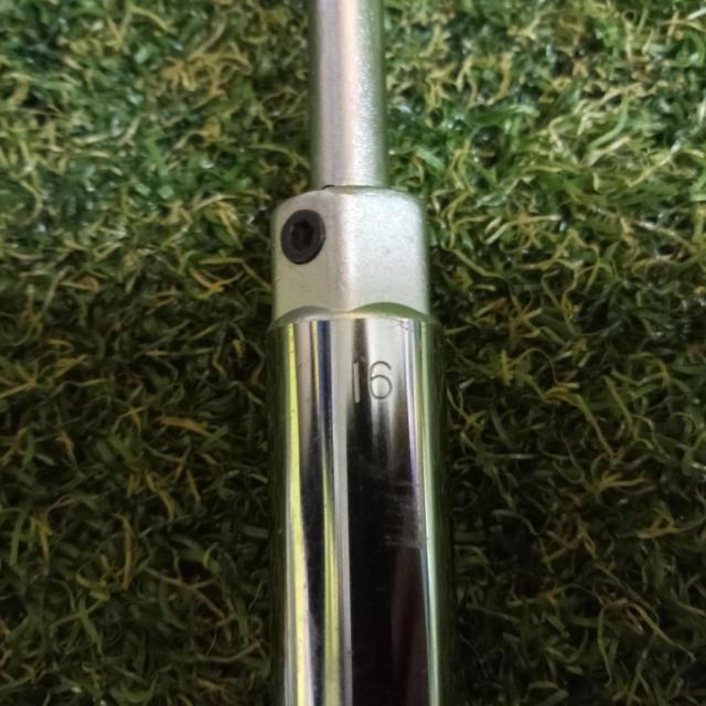 Emonkogyo Co., Ltd.
Plug wrench