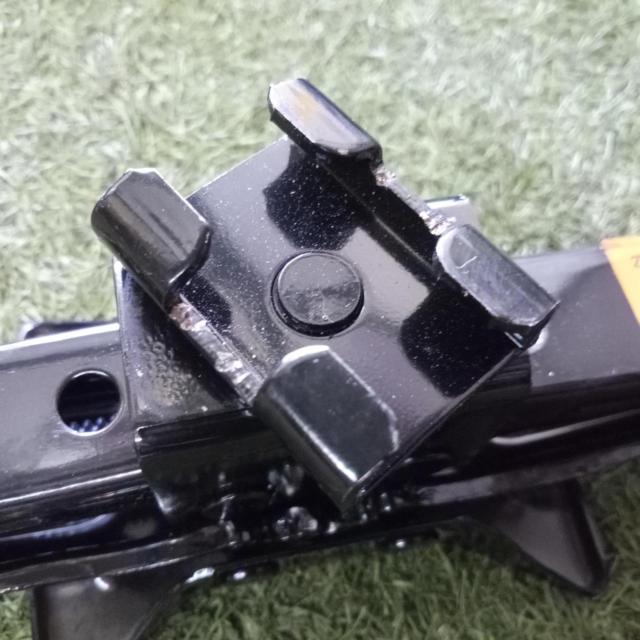 Unknown Manufacturer
2t Panta jack