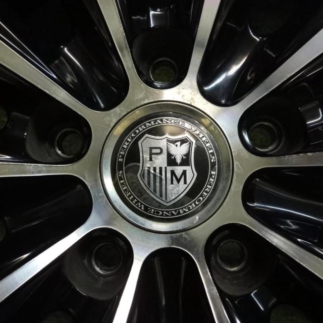 PERFORMANCE
WHEELS
10 triple spoke aluminum wheels
+
TOYO (Toyo)
PROXES
FD1
Manufactured in 2024 x 1
Manufactured in 2025 x 3