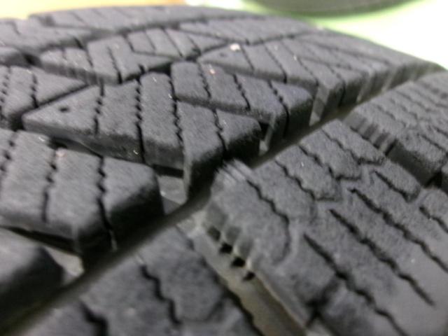 BRIDGESTONEBLIZZAK
VRX2
+
BRIDGESTONE
BALMINUM
BR10