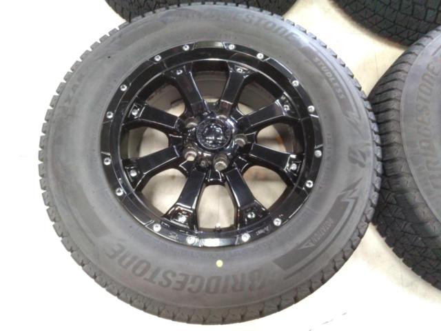 TRISTAR
INTERNATIONAL
MKW
MK-46
+
BRIDGESTONE
BLIZZAK
DM-V3