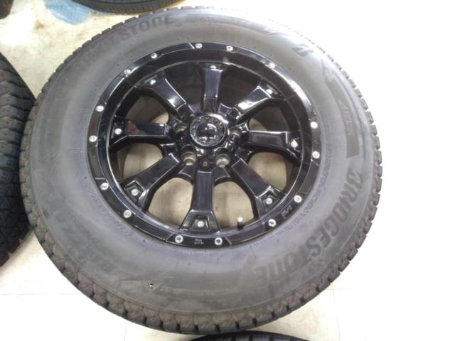 TRISTAR
INTERNATIONAL
MKW
MK-46
+
BRIDGESTONE
BLIZZAK
DM-V3